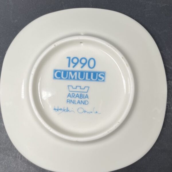 Arabia Cumulus 1990 Wallplate (Kopio) | Muija