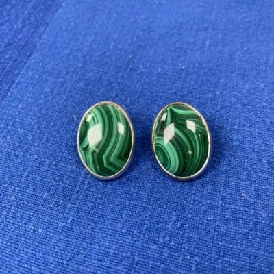 Silver Earrings with malachite stone 20x25mm