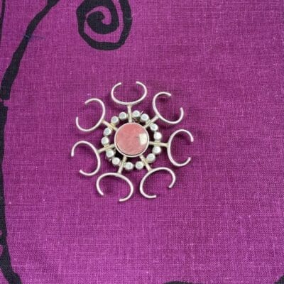 Hopeinen rintakoru Jorma Laine Kultateollisuus 45mm