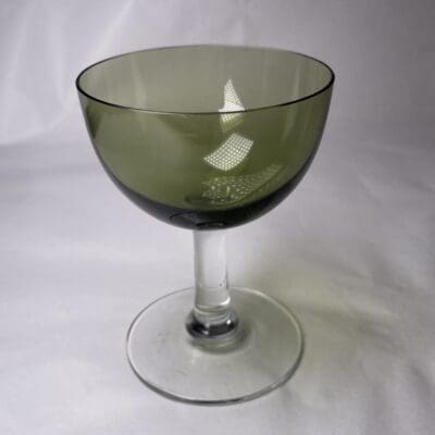 Saara Hopea liqueur glass green 8,5cm