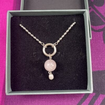 Kalevalakoru Pore Necklace  Silver and pink stone