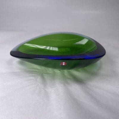 Kerttu Nurminen Art glass Pisara Green
