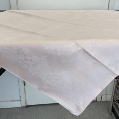 Tampella Tablecloth Rokokoo 90x82cm linen pink