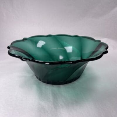 Old green glass bowl 21cm