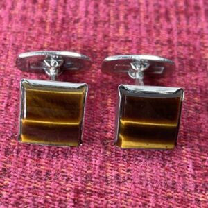 Tiikerinsilmä kalvosinnapit hopeaa