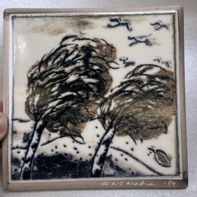 Heljä Liukko-Sundström laatta Syksyn tuulessa 12x12cm