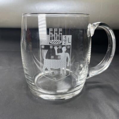 Nuutajärvi Hiiop Mug with logo Oiva Toikka