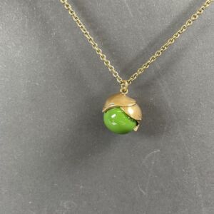 Kalevalakoru iso Tintti riipus vihreä