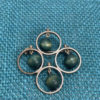 Aarikka vintage Brooch Aamukaste Green 3x3cm