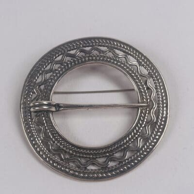 Kalevalakoru Karjaan solki -Brooch 55mm