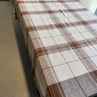 Finlayson Tablecloth 130x180cm brown squares
