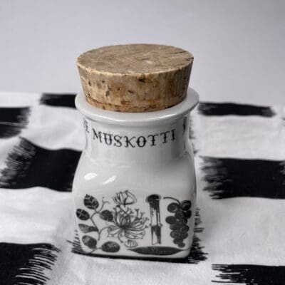 Arabia Spice Jar Nutmeg 7,7cm Esteri Tomula