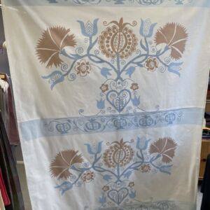 Marimekko Curtain Iso Granaattiomena 134x180cm Maija Isola