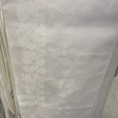 Tampella Koivunurpu pöytäliina 152x225cm Aili Rancken