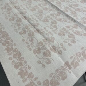 Tampella Tablecloth Humalaköynnös 89x87cm pink