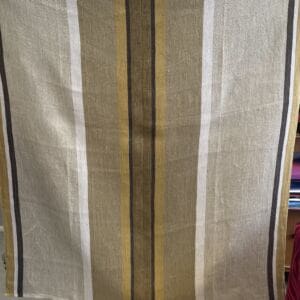 Helmi Vuorelma linen Tablecloth 135x193cm