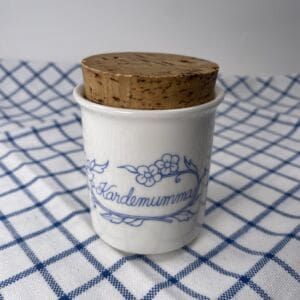 Arabia Spice jar Blue Kithchen Kardemumma