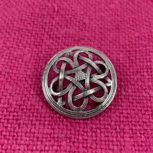 Kalevalakoru Helsinki solki hopeaa 27mm