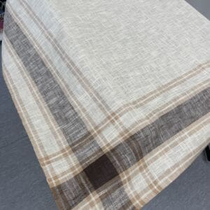 Barker Checkered Tablecloth 130x130cm